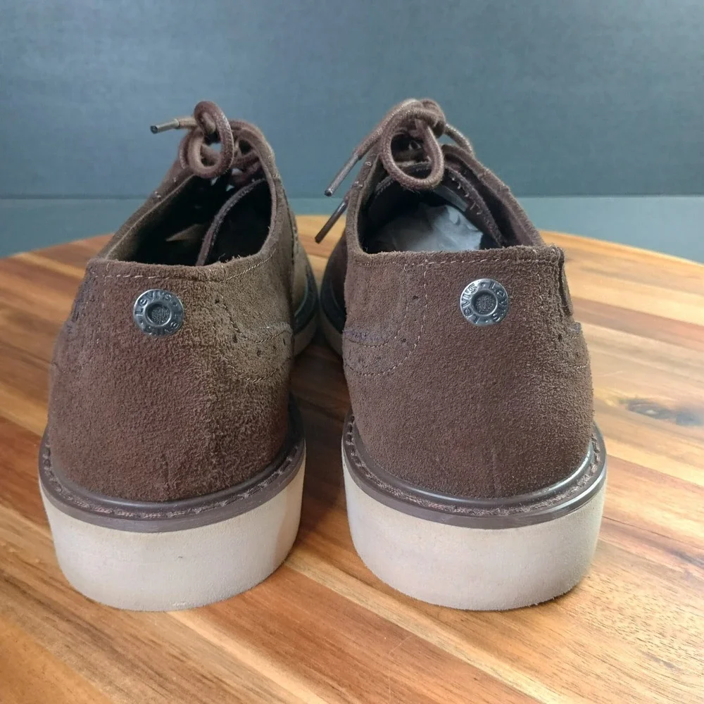 Levi's Suede Leather Wingtip Shoes Mens‎ Sz 10.5 Brown Dress Casual Oxfords
